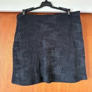 Icebreaker Merino Wool Black & White Mini Skirt